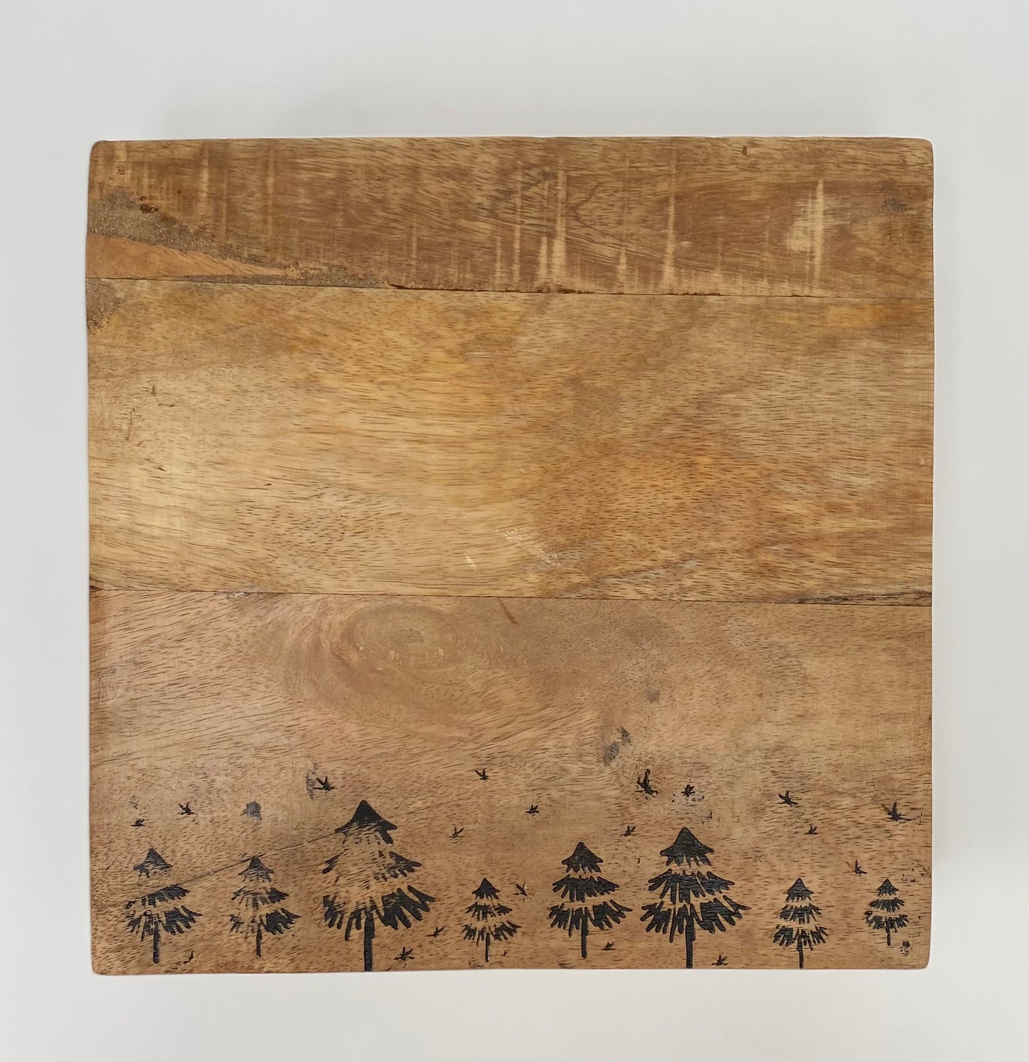 Mango Wood Chopping Board with Xmas Tree Design
