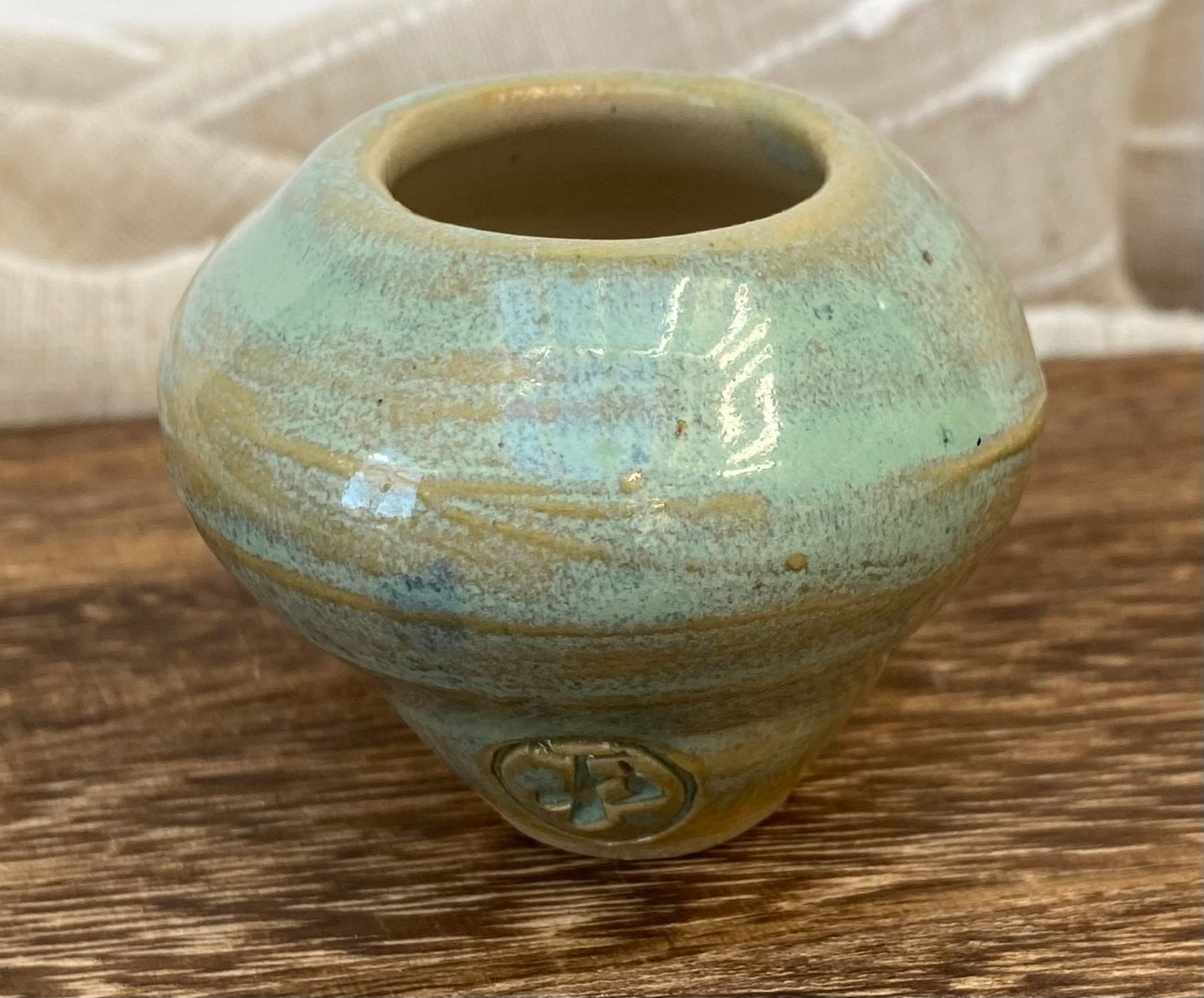 Small Bud Vase Light Green