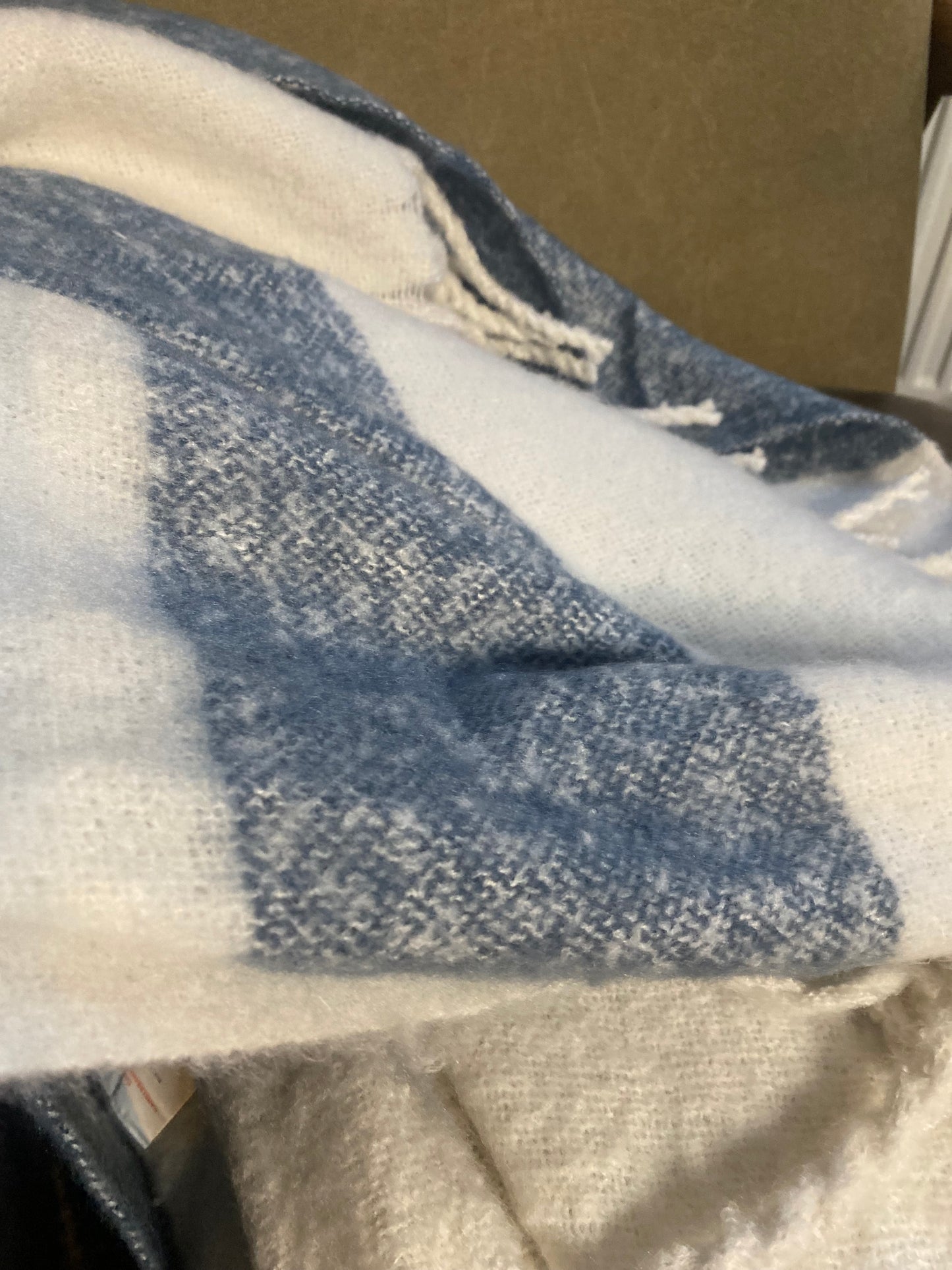 Kalix Throw
