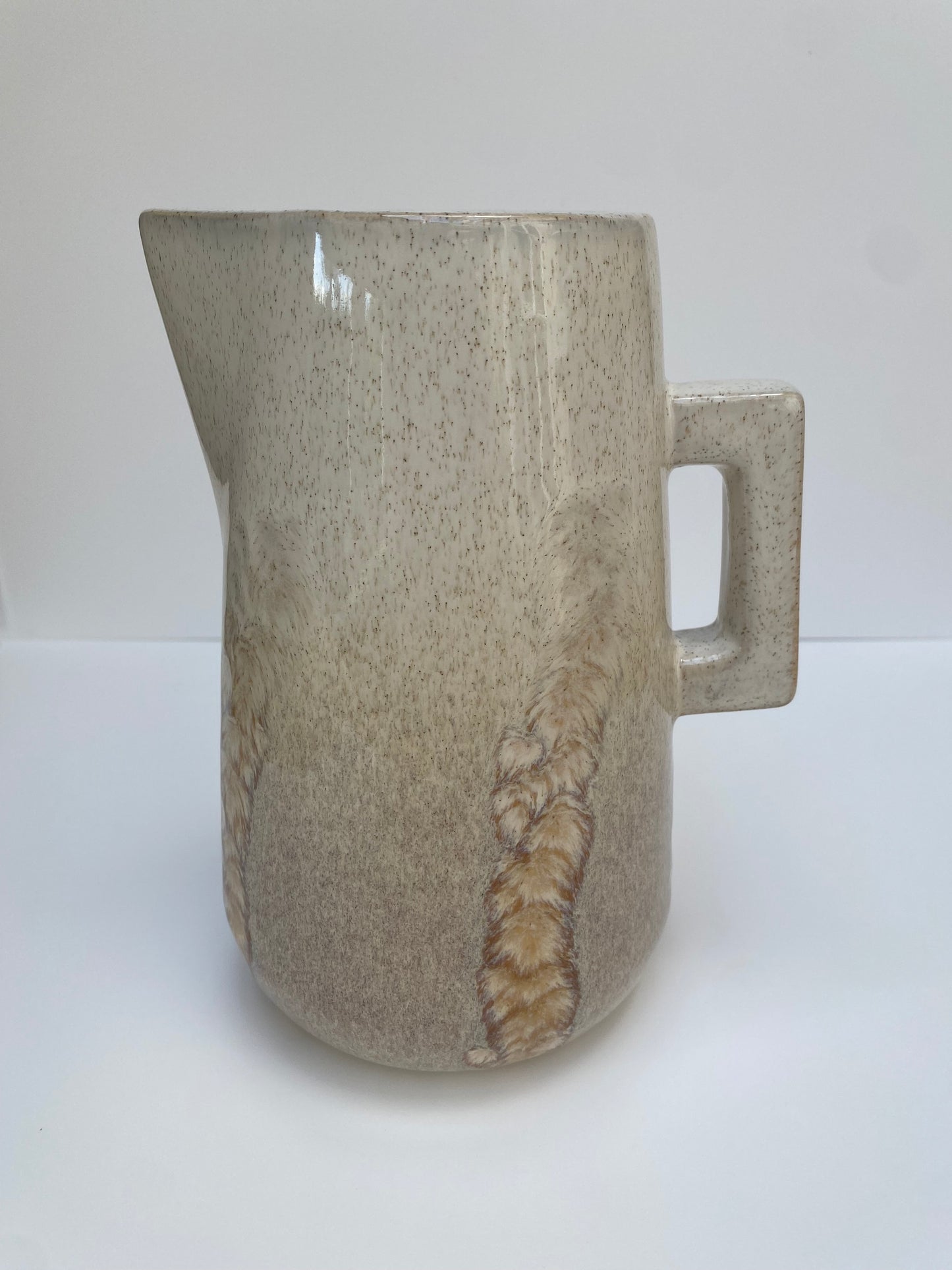 Gabby Jug