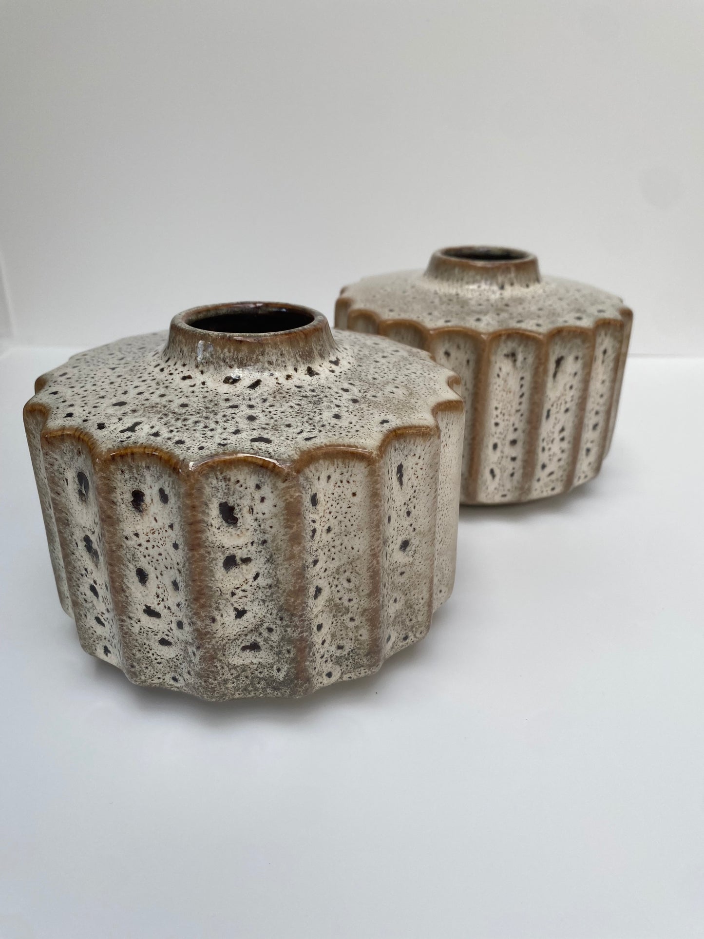 Coggy Vase