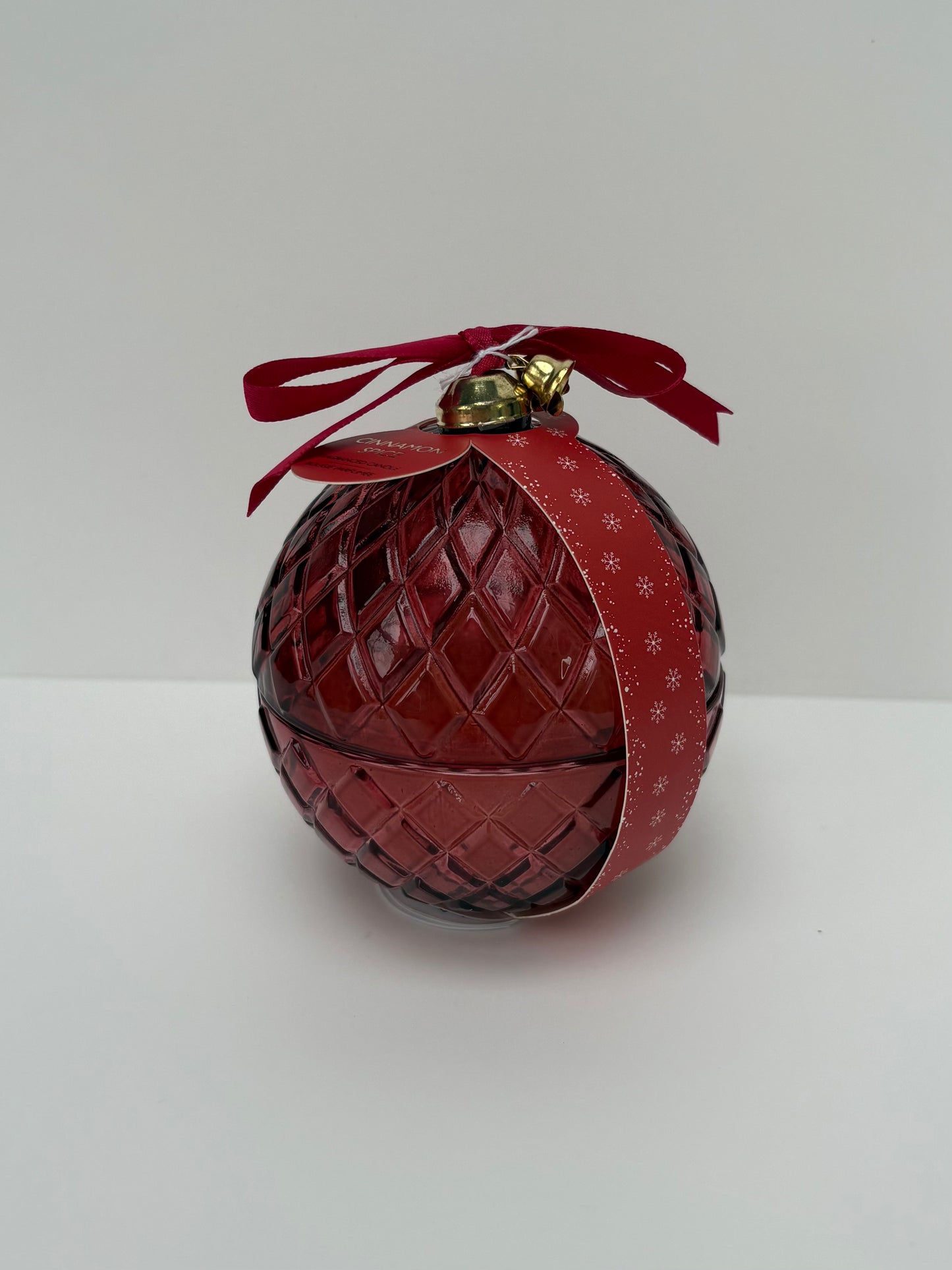 Bauble Candle Cinnamon Spice Red