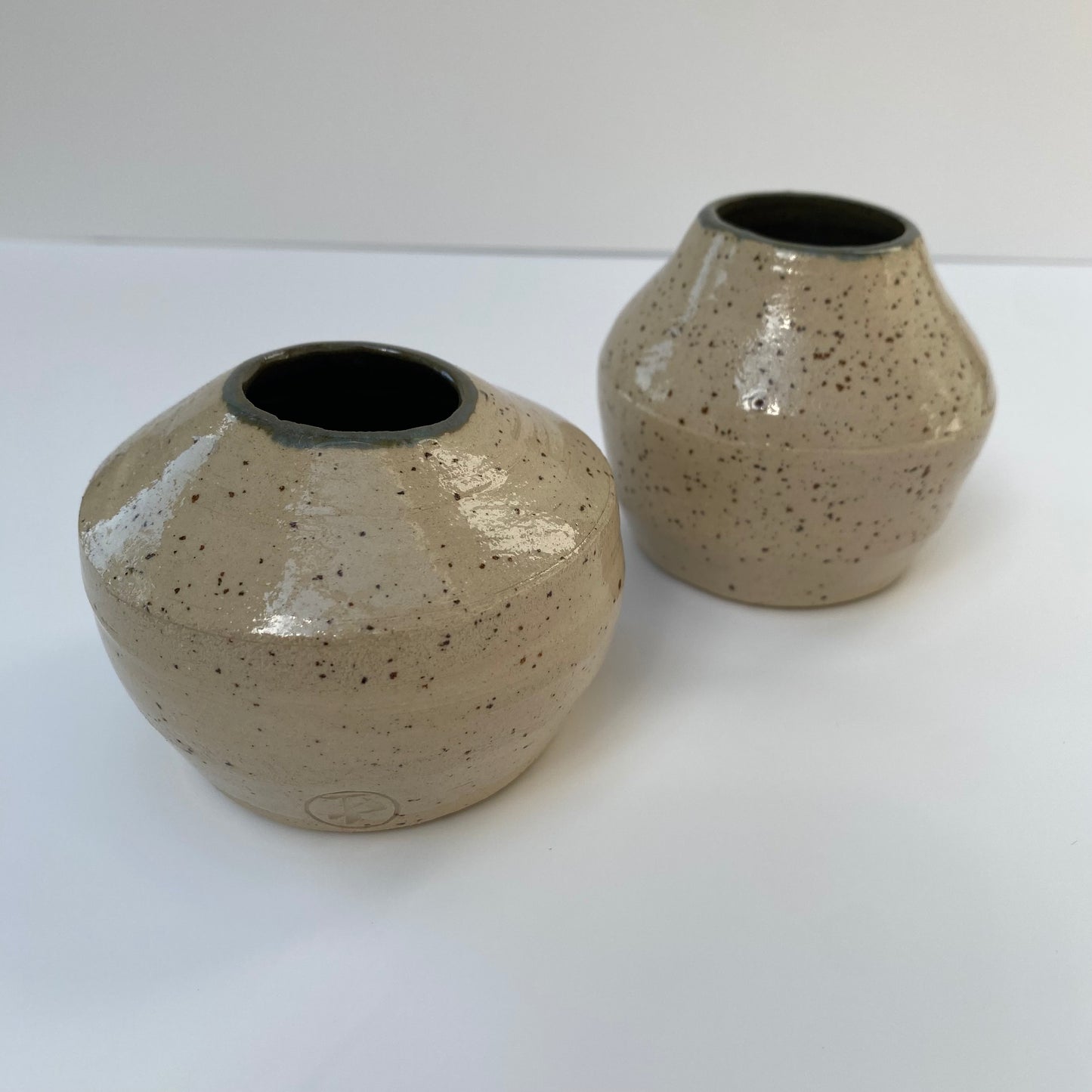 Small Bud Vase Speckled