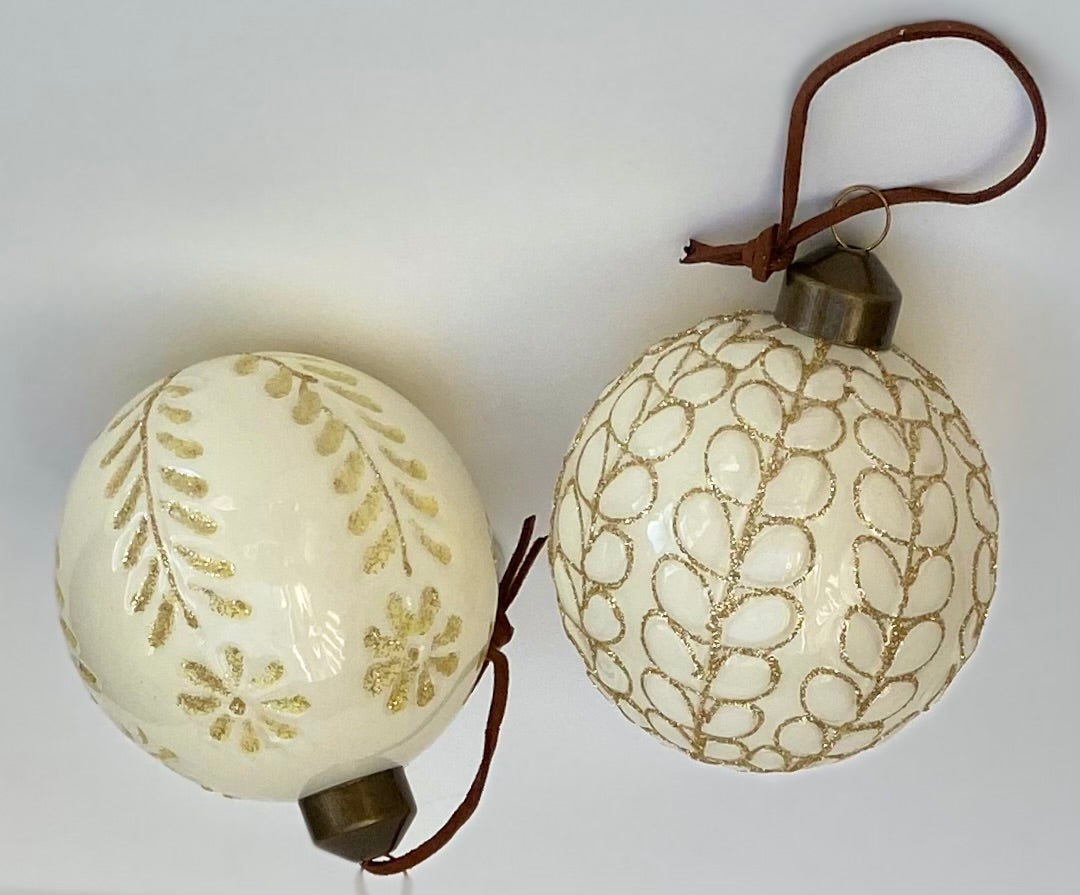 White & Gold Floral Baubles