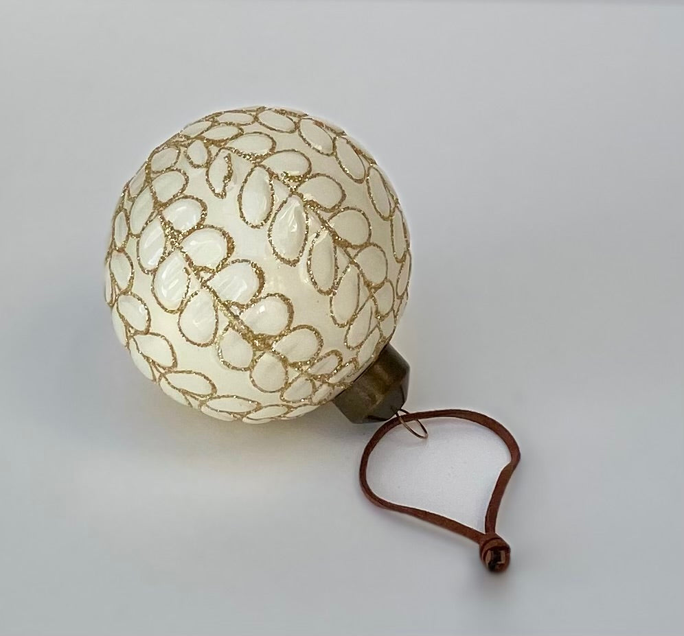 White & Gold Floral Baubles