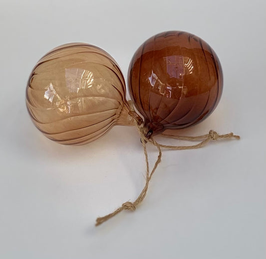 Vintage Glass Swirl Design Bauble