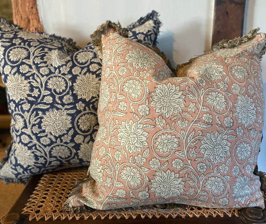 Dipika Cushion